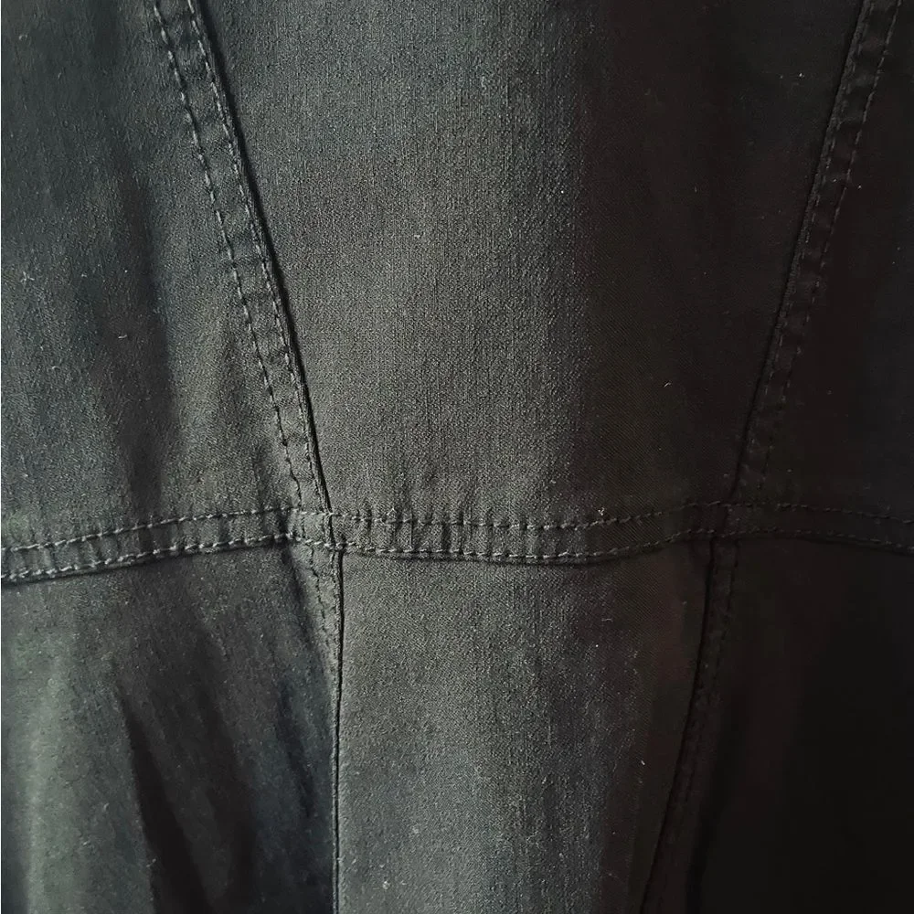 BLACK‎ JACKET WITH ZIPPER ACCENTS BY RENUAR, SZ 10